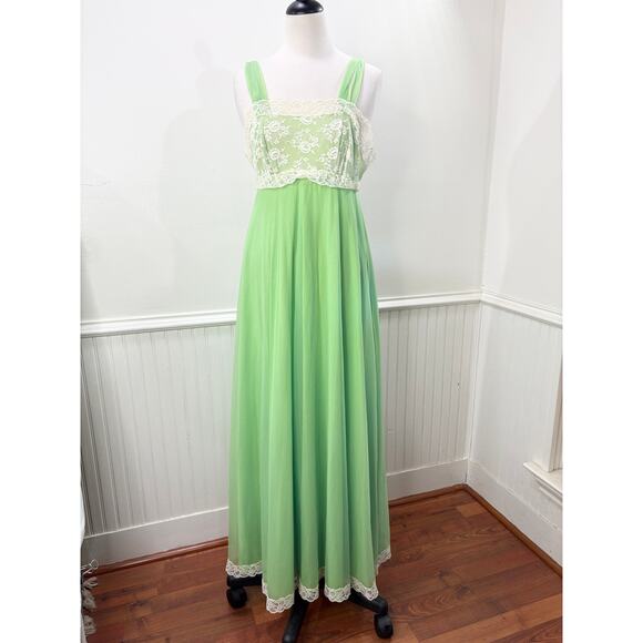 Virginia Wallace Peignoir Set Size S Nightgown & Rob Lace Chiffon Full Sweep - Picture 14 of 16